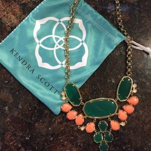 Kendra Scott necklace