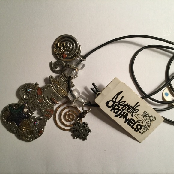 Nanette Orijinels Handmade Snowman Necklace NWT