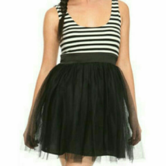 High-waisted tulle dress