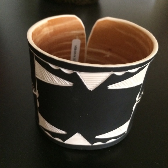 TOMS Accessories - Base Project Handmade Tribal Nomadic Cuff