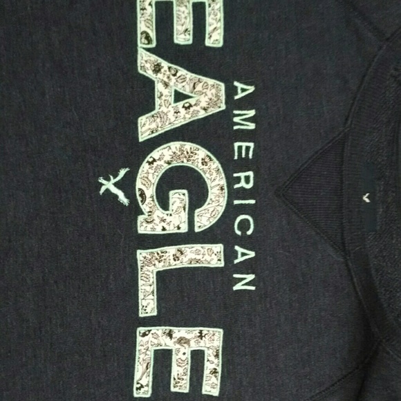 American Eagle Loose Fit Sweatshirt - Picture 2 of 2