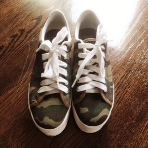 Jeffrey Campbell homg camo shoes