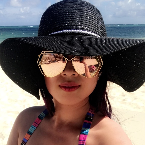 Meet your Posher, Vy Vy - Picture 16 of 16