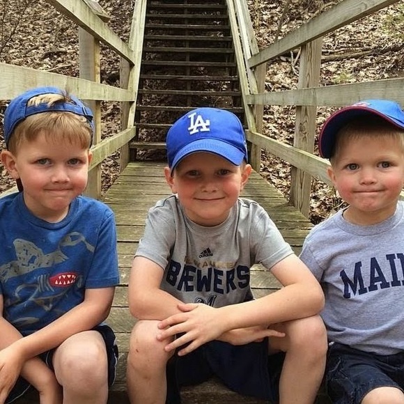 Meet your Posher, Laura - Picture 2 of 2