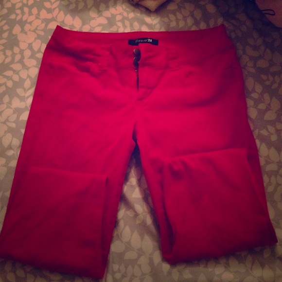 F21 Red Cropped Pant