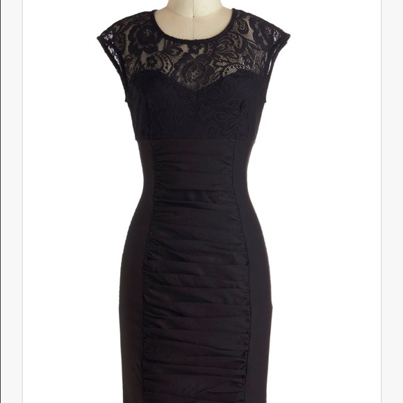 Modcloth gallery gathering dress