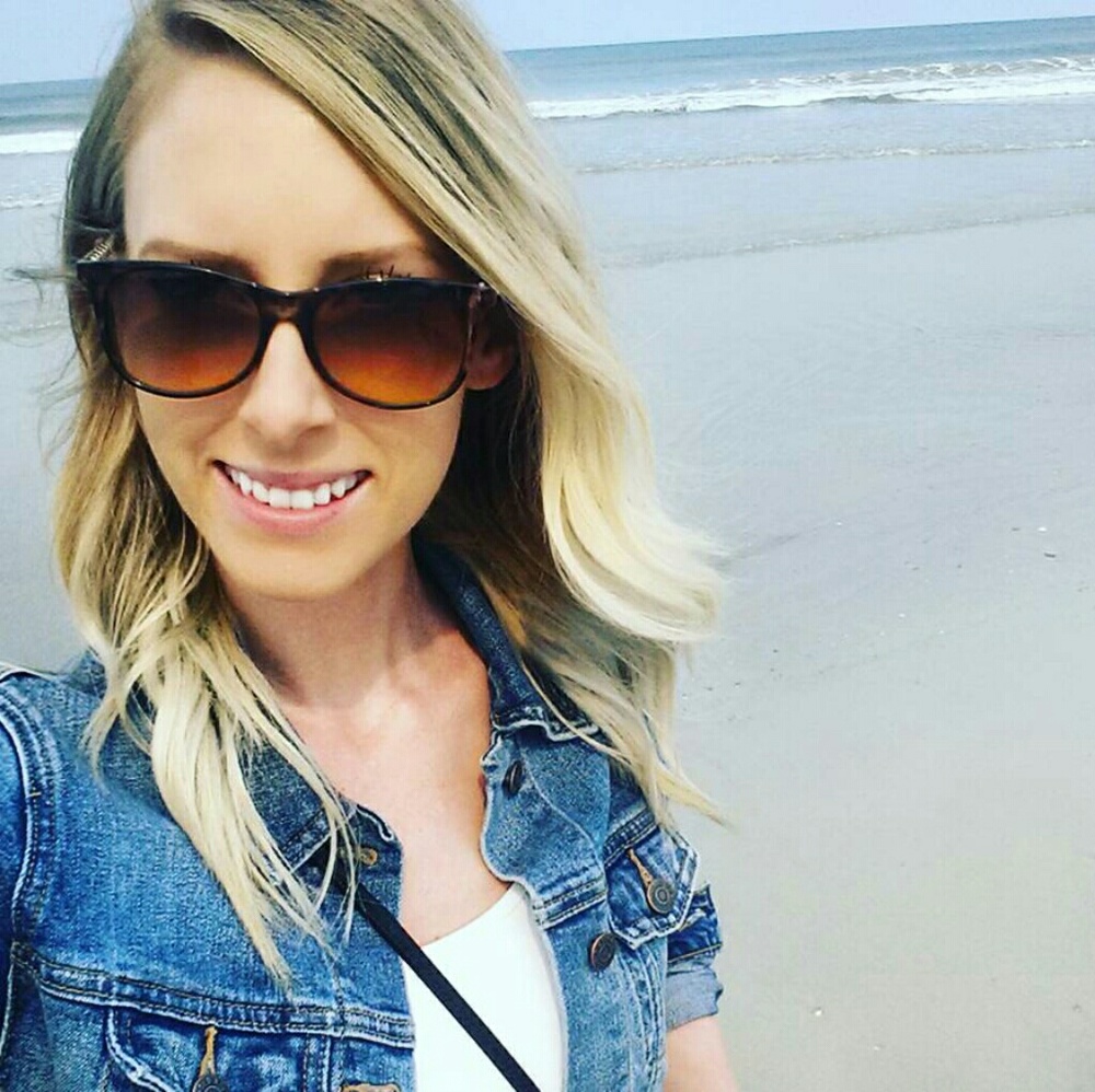 Meet your Posher, Ash