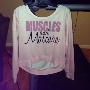 Size medium high low long sleeve
