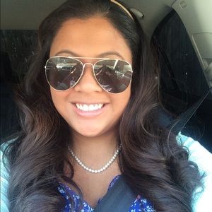 Meet your Posher, Karla