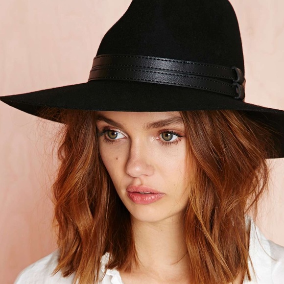 SOLD! NWT Nasty Gal black panama wool hat - Picture 4 of 4