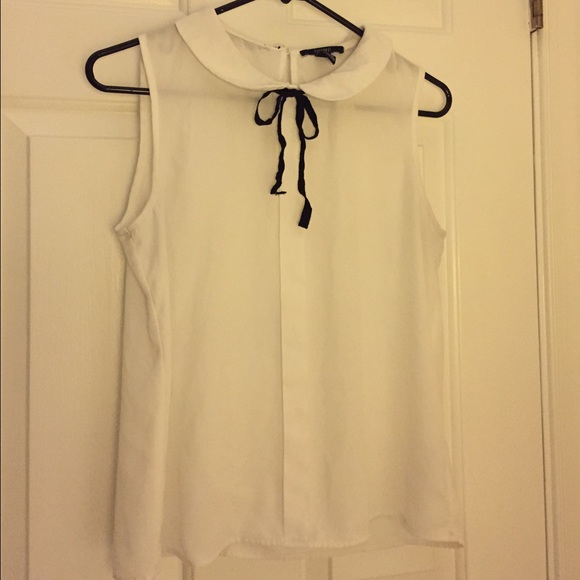 White Peter Pan Collared Top