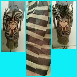 FITTED DRESS LOW CUT BACK AND SEE THRU MID SLEVE