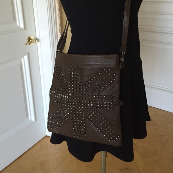 🎉4 in 1 purse!!!!!! - Picture 2 of 5