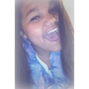 Meet your Posher, Cierra