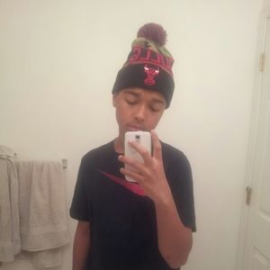 Meet your Posher, De andre