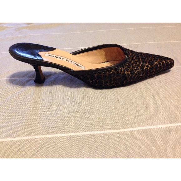Manolo Blahnik Animal Print Pointed Toe Mules - Picture 2 of 4