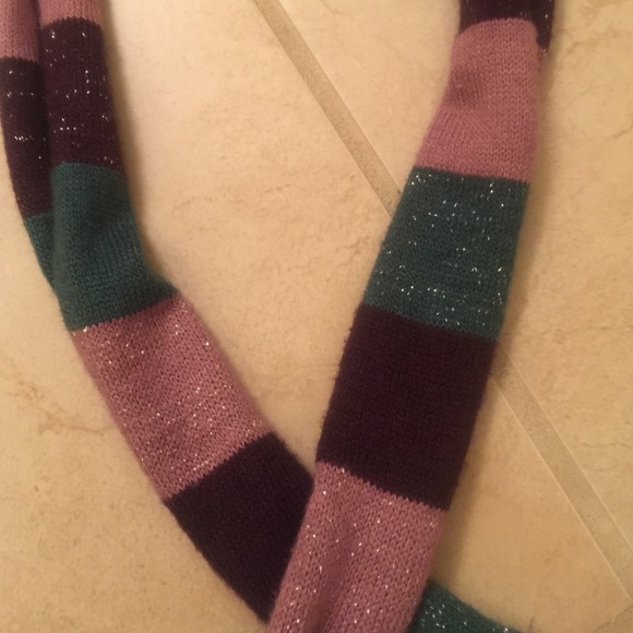 Scarf - Picture 3 of 3