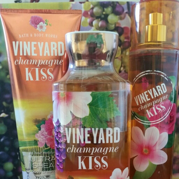 Vineyard Champagne Kiss