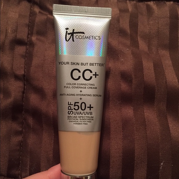 IT Cosmetics