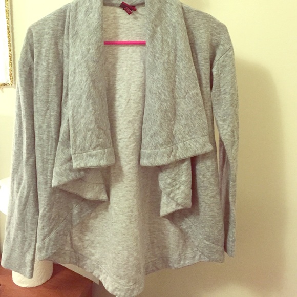 Gray cardigan - Picture 1 of 1