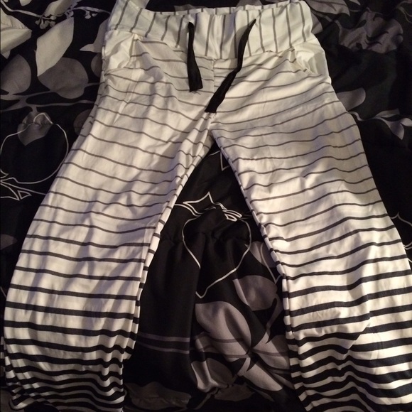 Casual pant with pockets