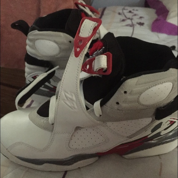 Jordan 8 Bugs Bunny