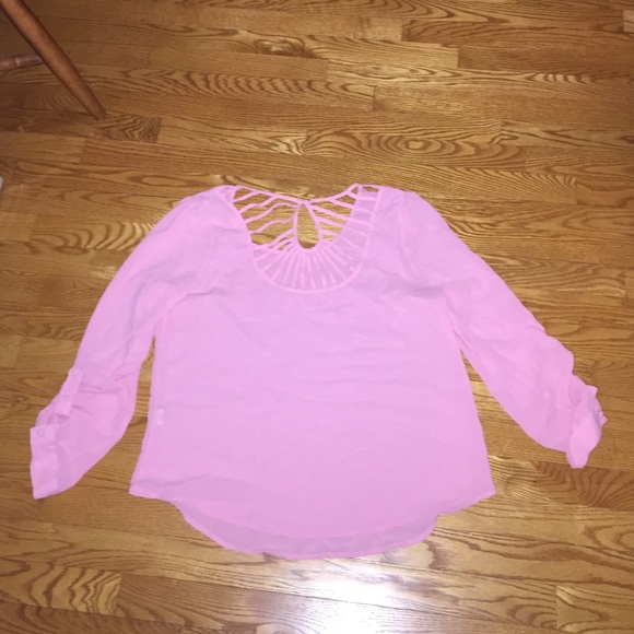 Pink blouse - Picture 2 of 4