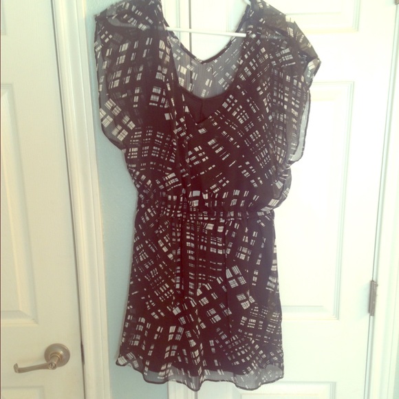 Express dress. Size large