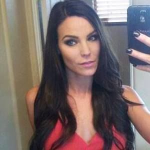 Meet your Posher, Jenelle