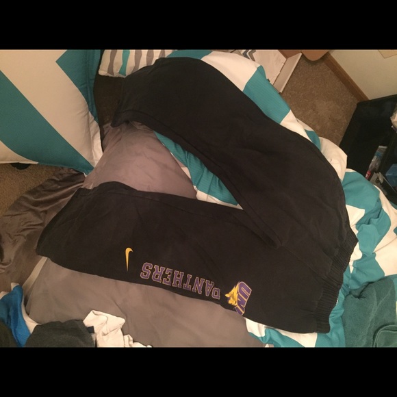 Nike UNI Panthers sweatpants - Picture 1 of 1