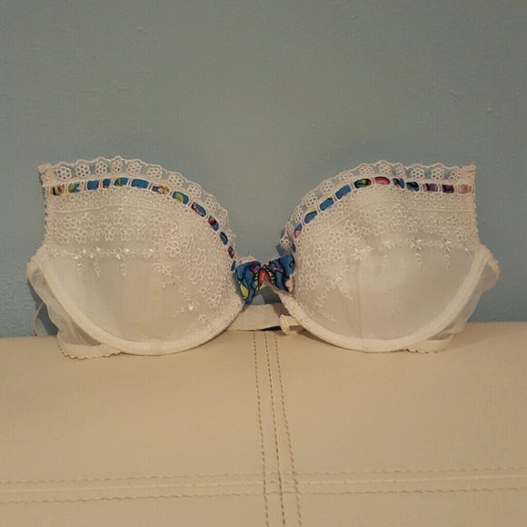 Victoria Secret bra