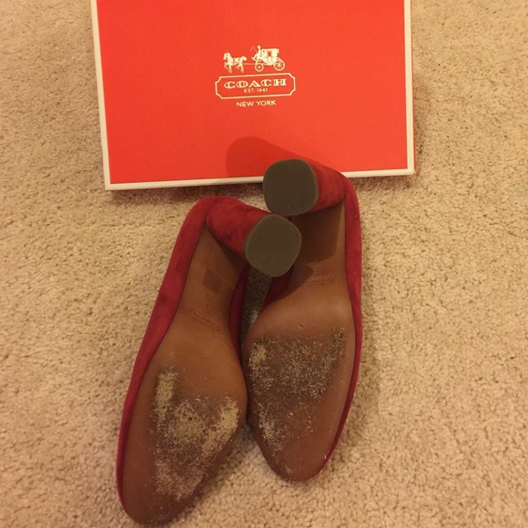 Heels - Picture 3 of 4
