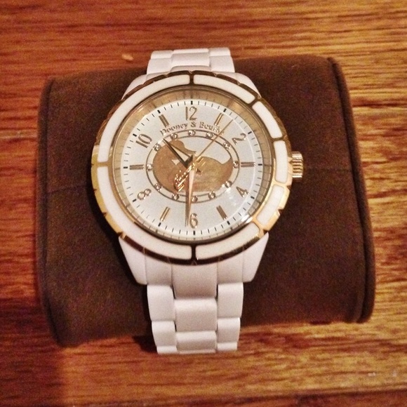 Dooney & Bourke Watch ⌚️💫