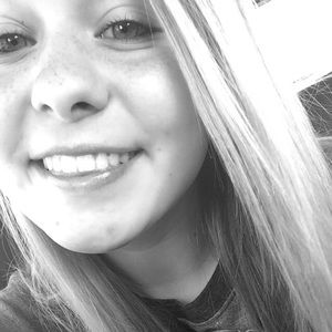 Meet your Posher, Breanna