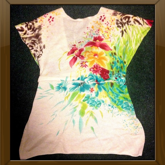 Cashmere Top - Picture 2 of 2