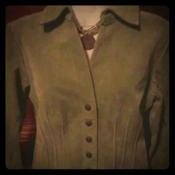 NWT A.M.I. SUEDE LEATHER JACKET SZ S 💕
