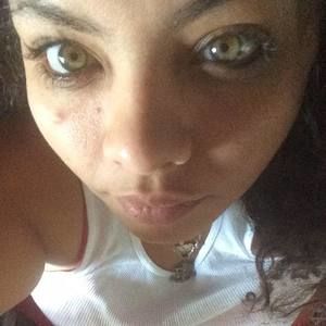 Meet your Posher, Sonia