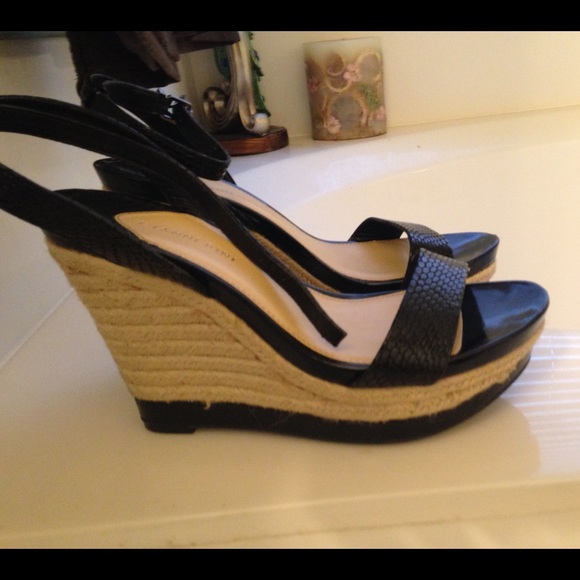 Gianni Bini wedges size 9 black