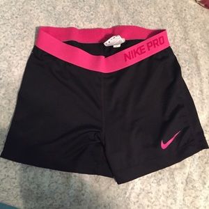 NIKE PRO SHORTS