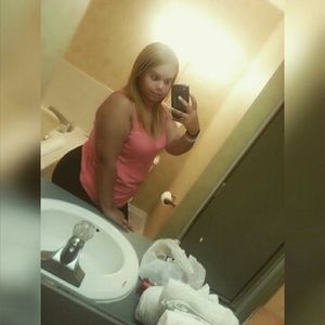 Meet your Posher, Alexa