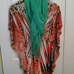 verrrry vibrant flowy shirt!