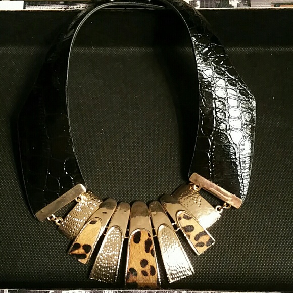 Celebrity worn necklace