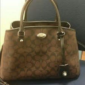 COACH NWT Signature Brown Black Med. Margot Carrya