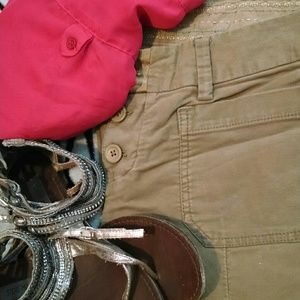 American Eagle soft khaki pants!