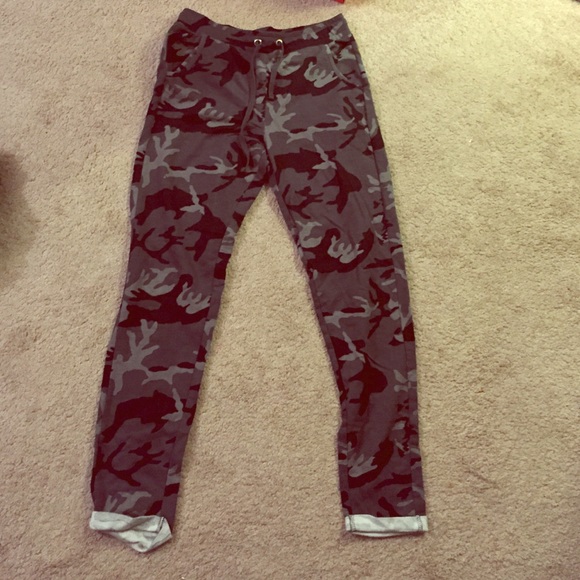 Army fatigue joggers