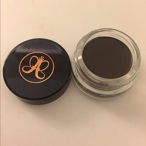 Anastasia dipbrow medium brown