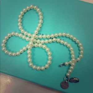 Authentic Tiffany pearl necklace