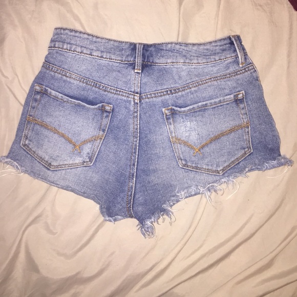 Mid rise denim shorts