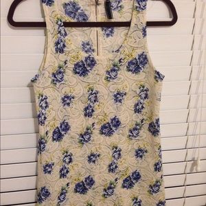 Lace elegant floral tank top