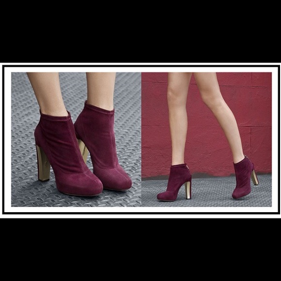 PRE-LOVED Brian Atwood Suede Ankle Boots - Picture 3 of 3